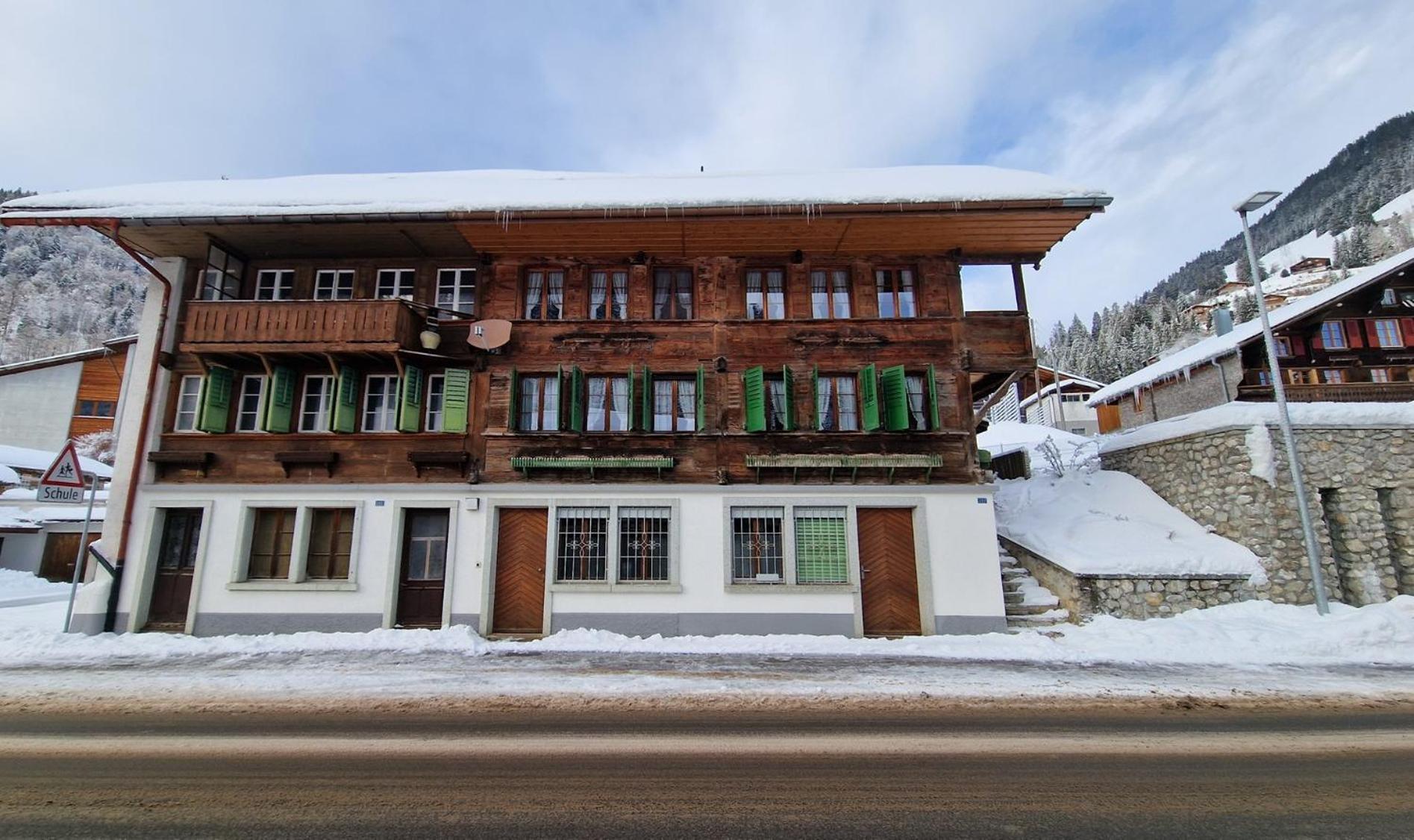 Cascade De Jaun Hotel Exterior photo